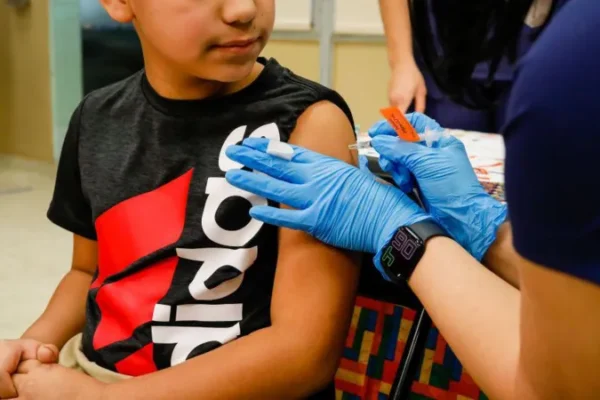 Florida aims to ban vaccine mandates for schoolchildren